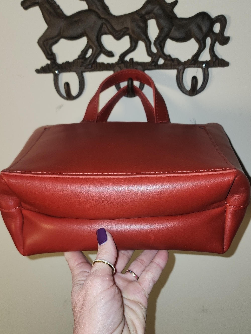 Portland Leather Goods Red Tote Crossbody Bag - Picture 5 of 16